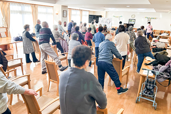 自主グループ支援・介護予防教室（2024年度 252件）