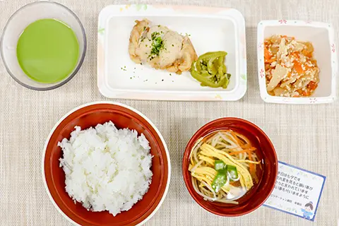 七夕 そうめん汁、笹の葉羊羹の写真