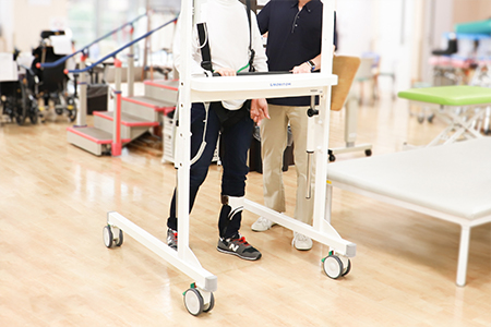 安全懸架式リハビリテーションリフトSP・POPO