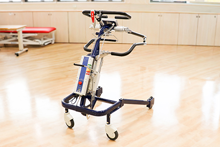 安全懸架式リハビリテーションリフトSP・POPO