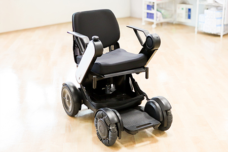 電動車いすWHILL