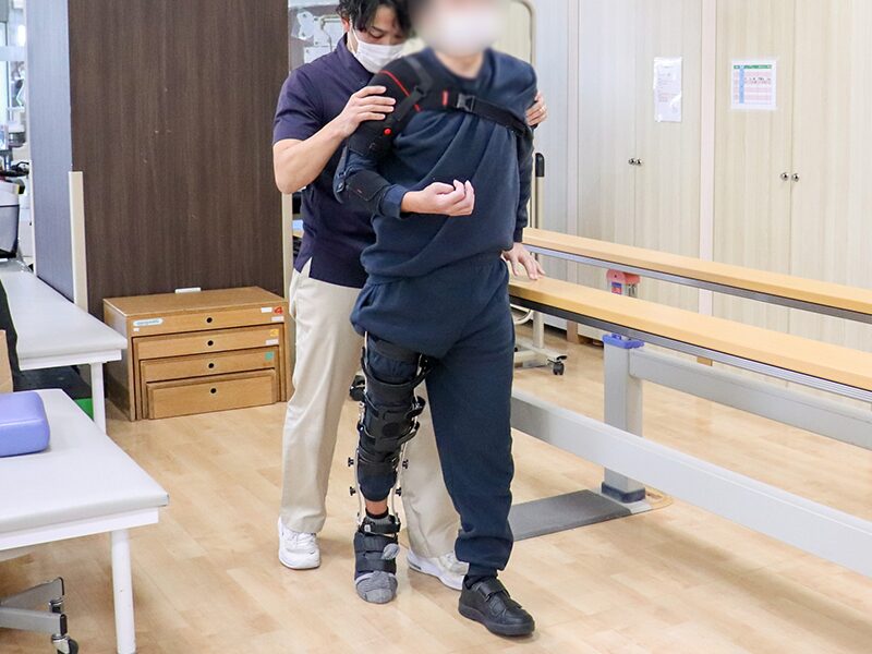 装具の適応を判断